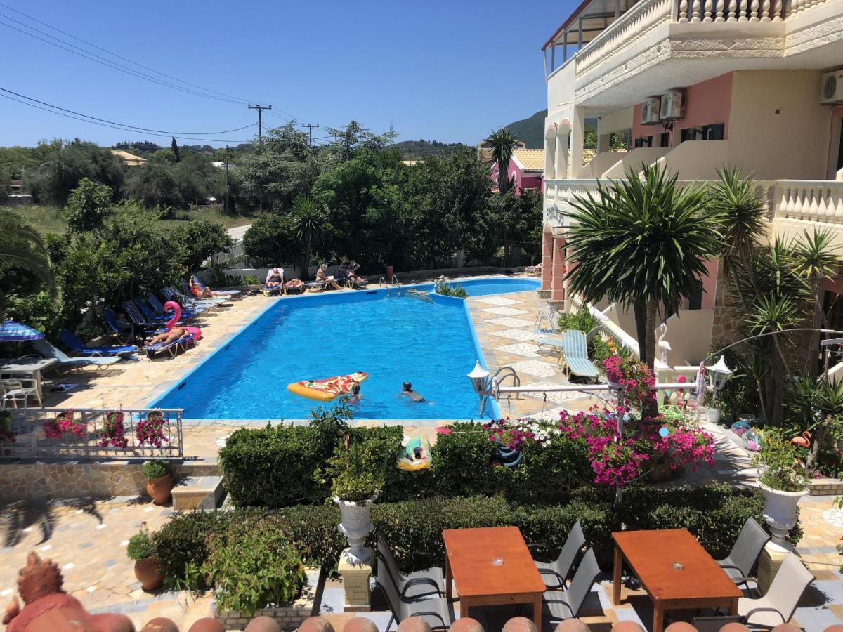 Flamingo Apartments Moraitika Corfu Экстерьер фото