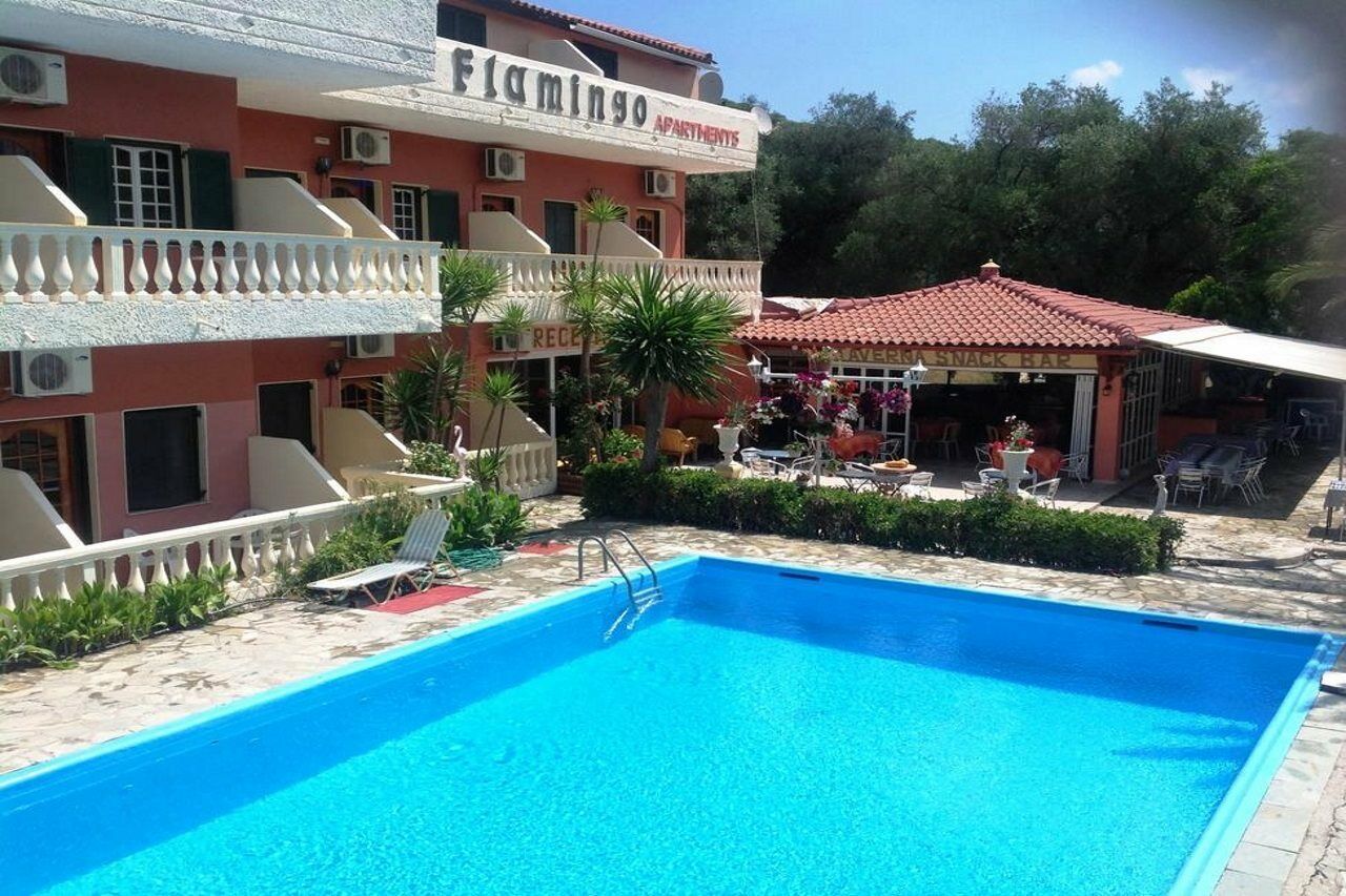 Flamingo Apartments Moraitika Corfu Экстерьер фото